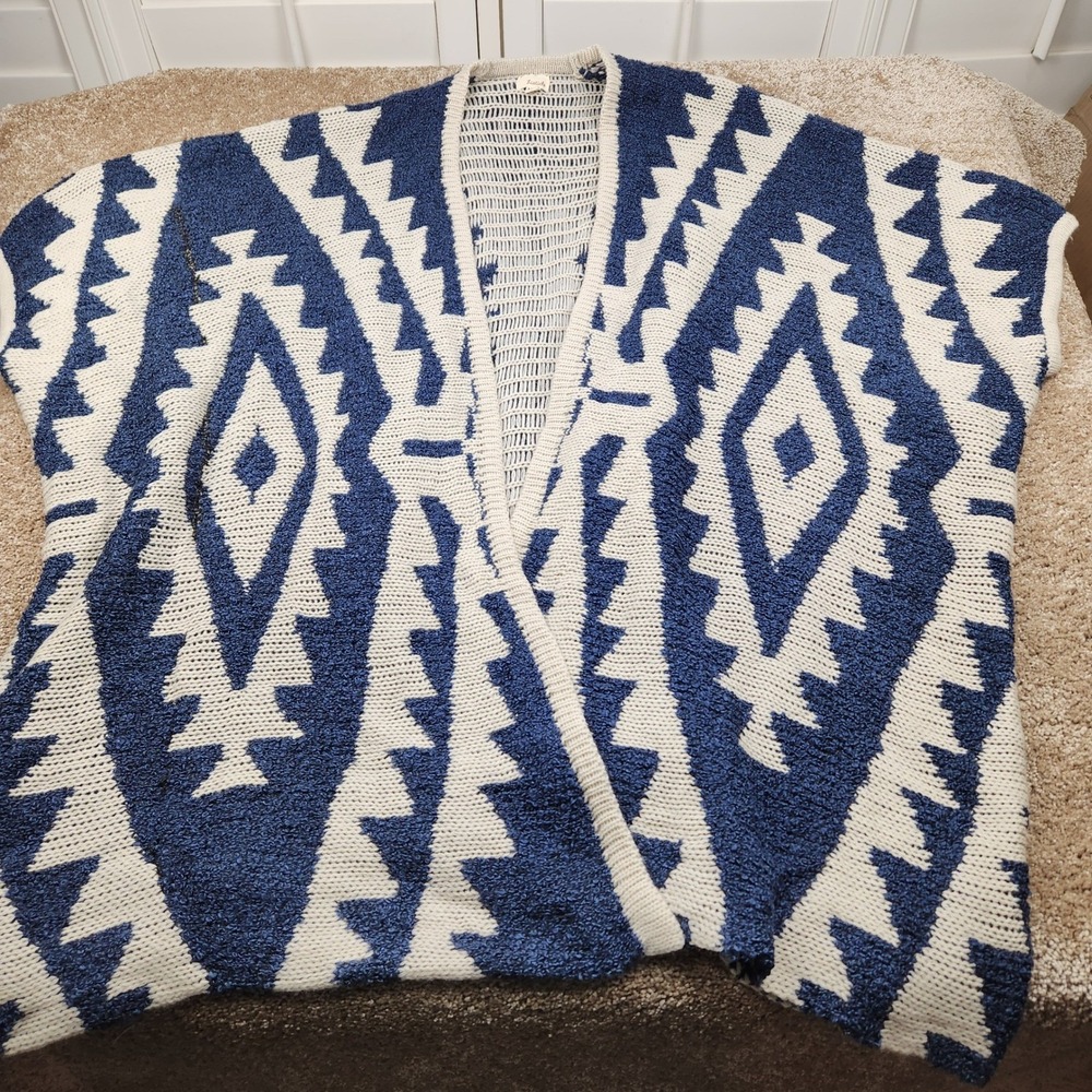 Lizard Thicket Listicle Blue‎ White Geometric Open Front Kimono Cardigan M L NWT